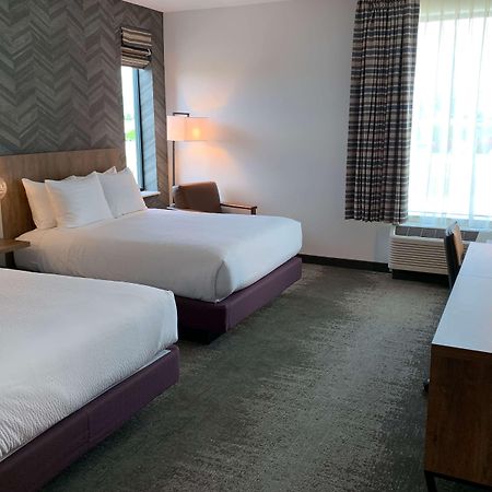 La Quinta Inn & Suites By Wyndham Santa Rosa Sonoma Extérieur photo