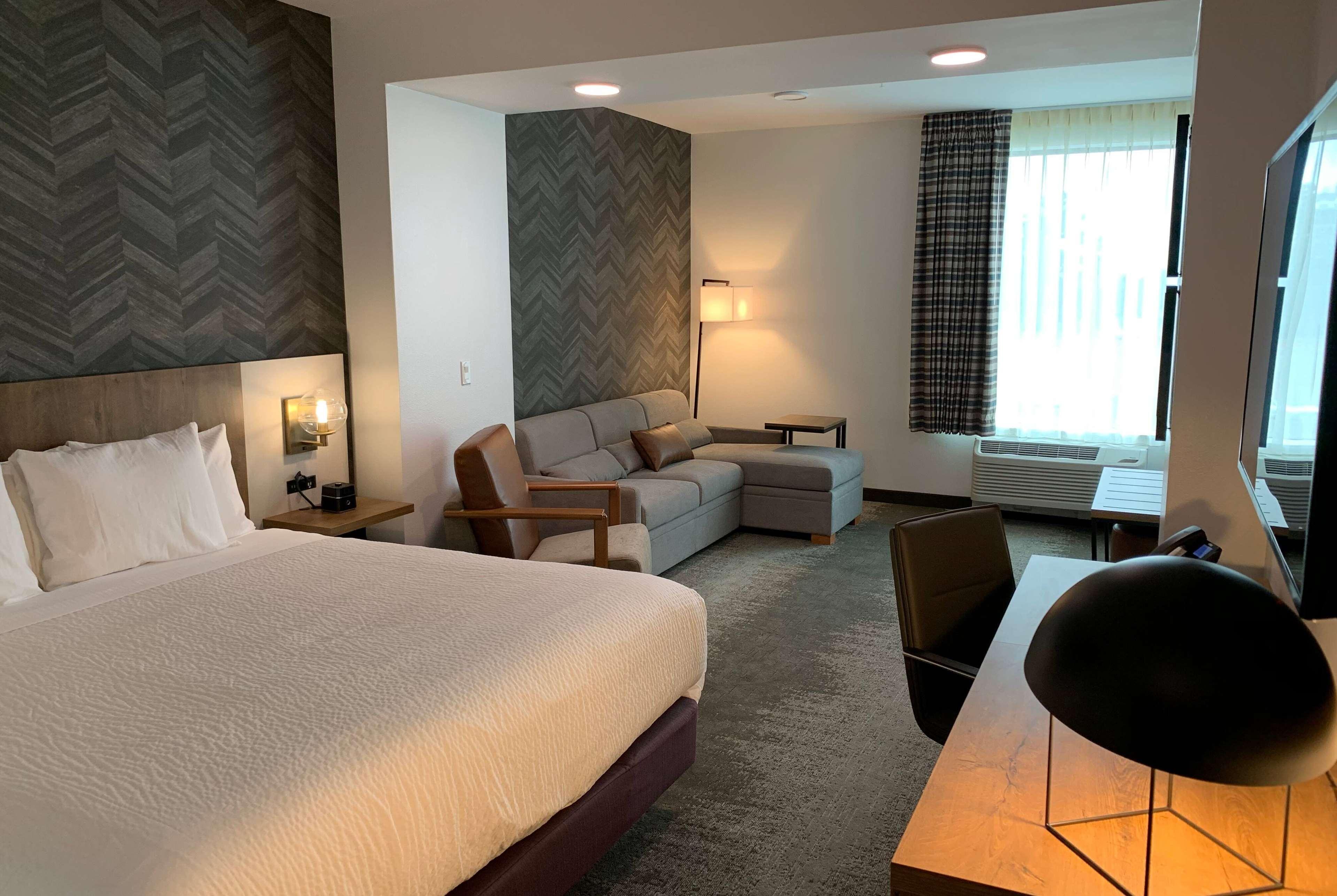 La Quinta Inn & Suites By Wyndham Santa Rosa Sonoma Extérieur photo